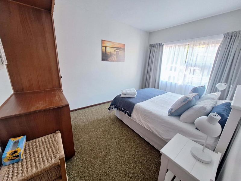 7 Bedroom Property for Sale in Bay View Western Cape